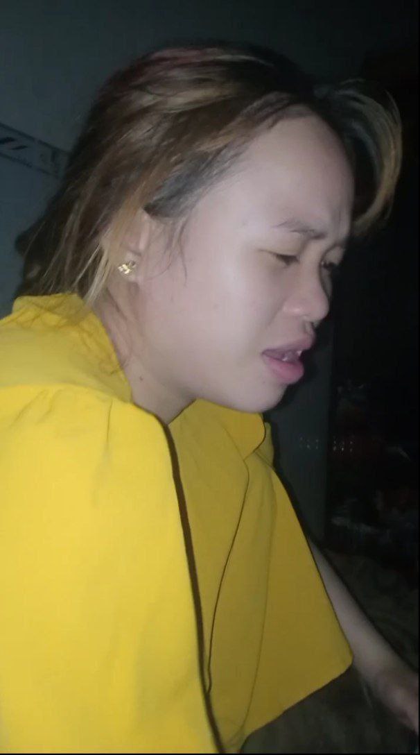 Tình nhân bướm thâm thích ngửi mùi đàn ông