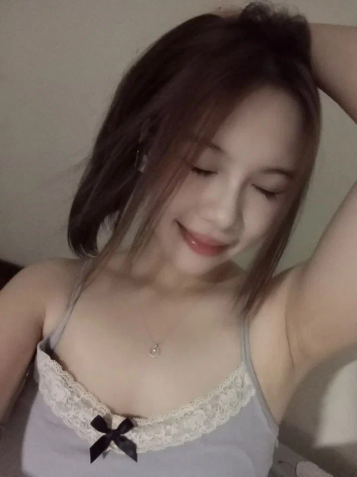 FC2PPV-2962581 ロシアの**Thiên thần đã đến!よく笑うおしとやかな子でぷるんぷるんの如いcơ thể! Kem!